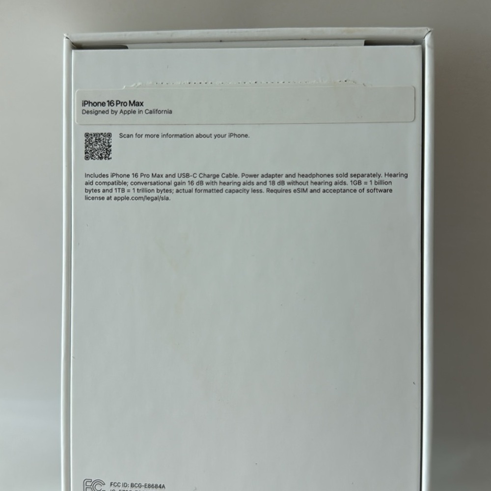 Apple iPhone 16 Pro Max BOX and Apple gift bag. - Picture 9 of 11